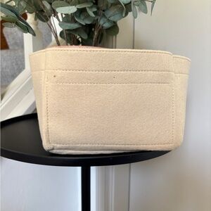 Bag Organizer in Beige